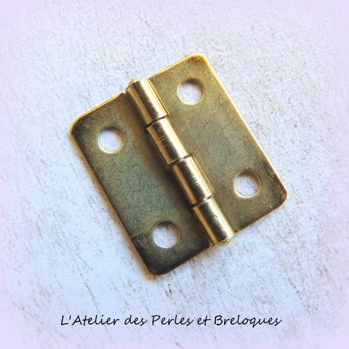 Charniere bronze 19 mm x 10 mm (r078) 