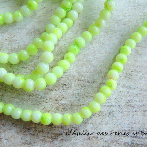 Lot de 15 perles en verre vert tendre 4 mm (r114-1) 