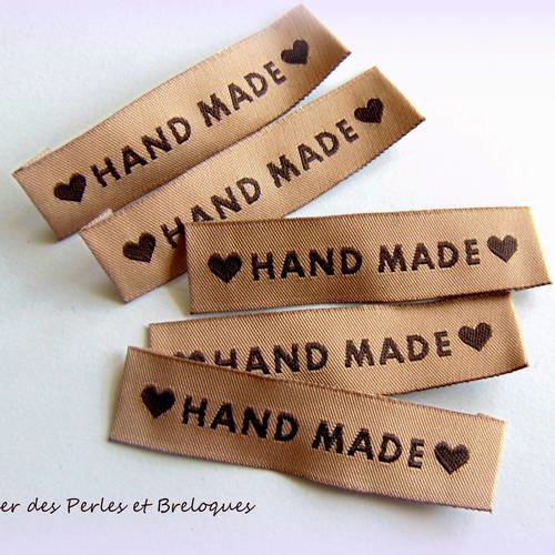 5 etiquettes en tissu  hand made (r600) 