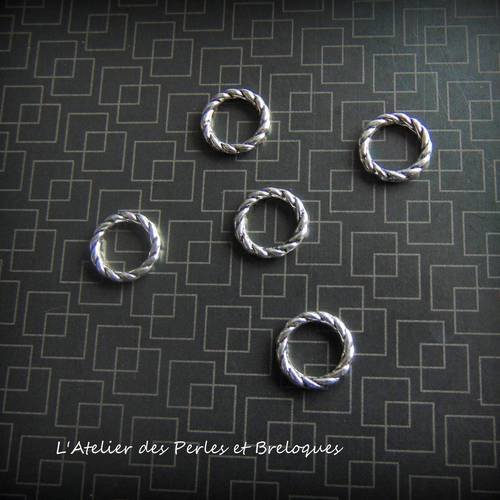5 anneaux ciseles fermes diam. 8 mm (r011) 