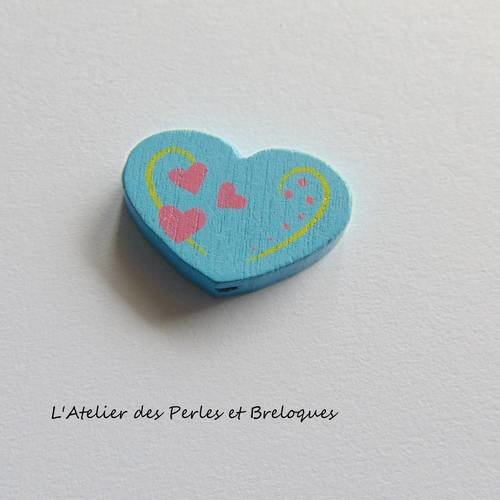 Perle coeur en bois  -  bleu  20 mm x 13 mm 