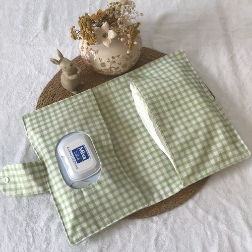 Pochette à lingettes