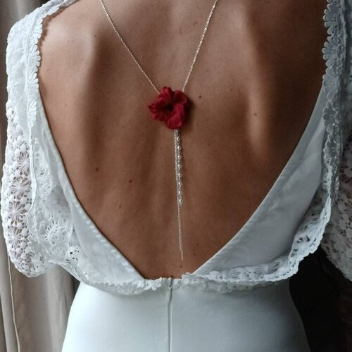 Coquelicot- collier de mariée  à dos nu fleur de coquelicot- fleur bordeaux- bijou de dos pour robe à dos nu- esprit champêtre.