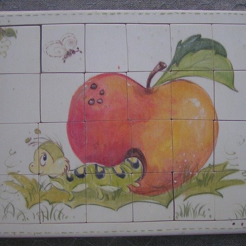 Puzzle bois*chenille  et pomme