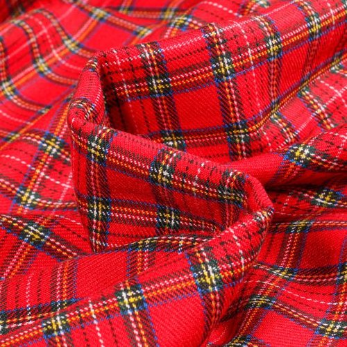 Tissu tartan écossais  sur fond rouge