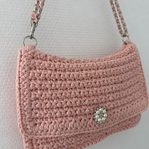 Pochette "élégance poudrée"