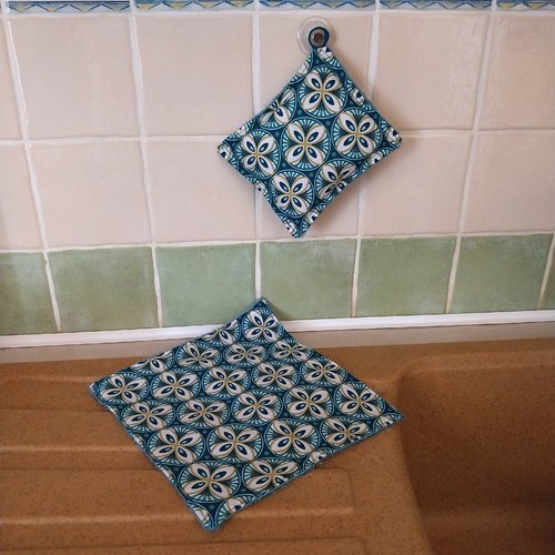 Eponge et chiffon lavables et réutilisables zéro déchet motifs rosaces bleues