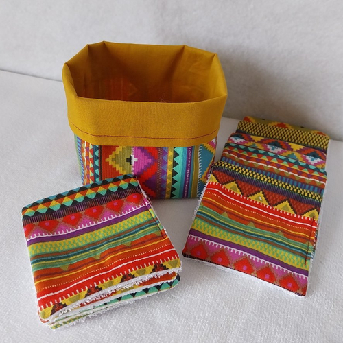 Panier et 10 lingettes lavables motifs aztèques