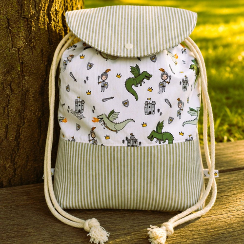 Sac à dos pochon pour enfant, maternelle, crèche, promenade - motifs dragons verts