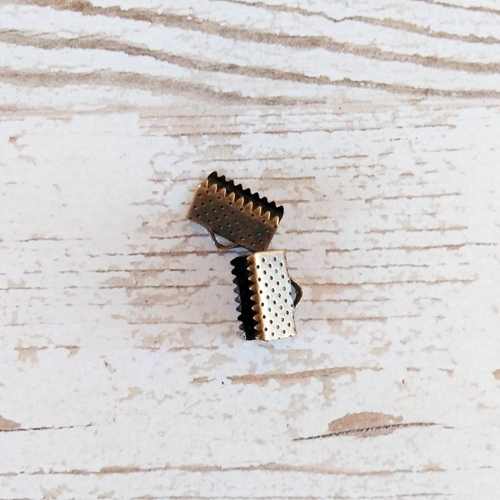 Embouts griffe ruban cuivré antique 10 x 8mm – x2