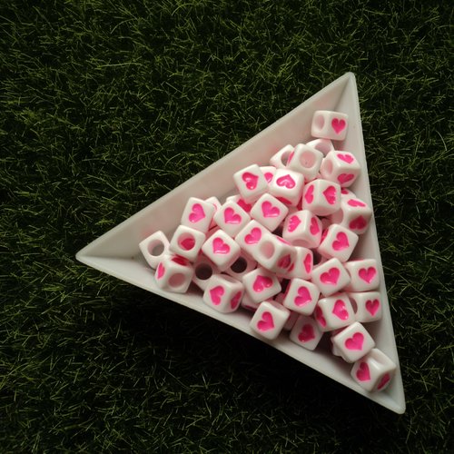 Perles carré coeur rose émail 6mm - x5 | 9249