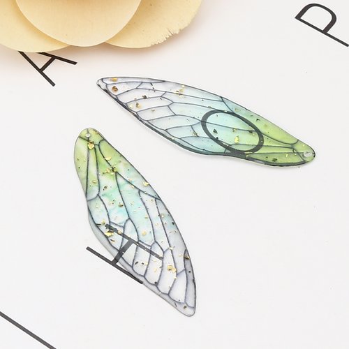 Pendentif aile insecte vert transparent 51mm