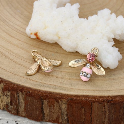 Breloque abeille doré rose à strass 17 x 15 mm