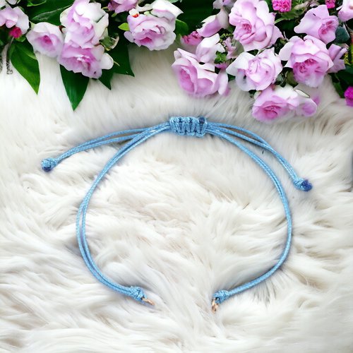 Bracelet tressé bleu clair réglable 14.5cm