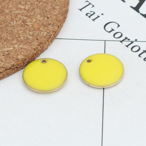 Breloque sequins émail double face jaune 16 mm