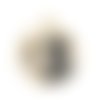 Breloque chat perle or mat noir émail 23 x 20 mm | 15059