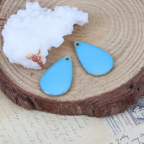 Breloque sequin goutte d'eau doré bleu ciel 21 x 13 mm