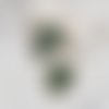 Breloque feuille email doré vert 29 x 17mm
