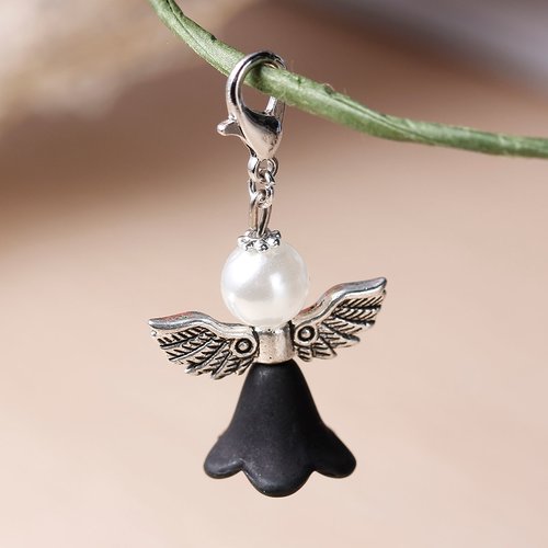Pendentif aile d'ange noir et blanc avec fermoir mousqueton 38 x 22 mm
