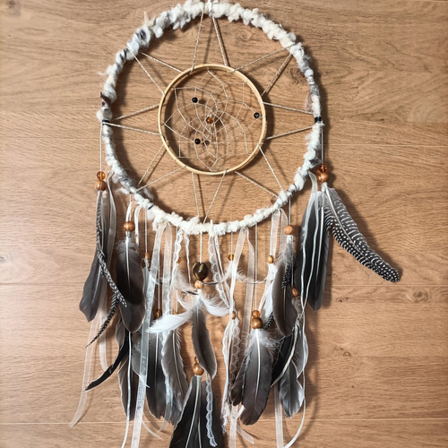 Attrape-rêves artisanal 30 cm • plumes naturelles & ambre • décoration murale bohème