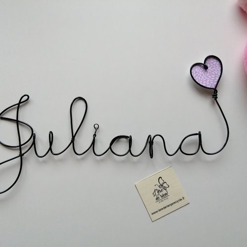 Prénom personnalisé fil de fer "coeur plein"