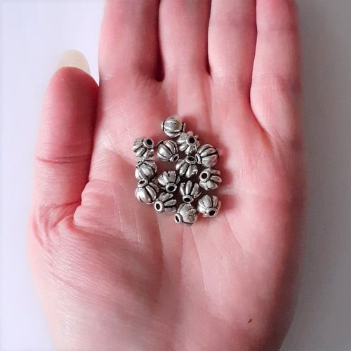 Perles lanternes 7 mm en métal argenté