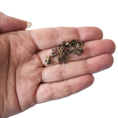Lot de 20 pinces lacets 3 mm métal couleur bronze