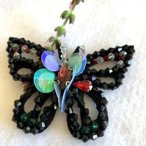 Appliqué sublime, papillon noir en strass et perles, noir et bleu, 7.5/5.5 cm, neuf, vente à l'unité