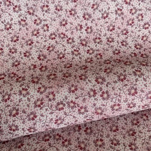 Superbe tissu japonais, lecien, en 100 % coton, fleuri sur base rose pâle, prune, bordeaux, pêche, blanc, vente par 25/110 cm