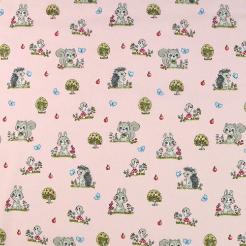 Tissu 100 % coton, rose pale, avec des animaux de la forêt, écureuil, lapin, oiseau, herisson, vendu par 25 cm/150 cm de laize