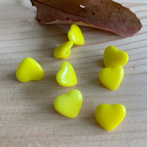 En forme de coeur, boutons en verre, jaune, 10 mm, à pied, verre tchèque, collection, habillement, vente à la pièce