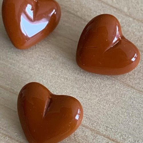 En forme de coeur, boutons en verre, mocha mousse, 11 mm, à pied, verre tchèque, collection, habillement, vente à la pièce