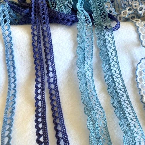 Bleu des mers du sud, du ciel, pour ces dentelles en coffret cadeau, 12 produits, 27.5 m, à l'unité