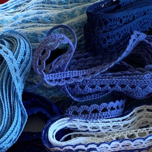 Bleu des océans, du ciel, pour ces dentelles en coffret cadeau, 12 produits, 27.5 m, à l'unité