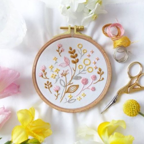 Kit à broder tamar ny - yellow pink flowers, taille de la toile 16/16 cm, doux, vente à l'unité