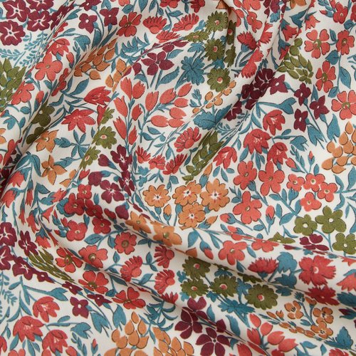Tissu liberty fabrics, tana lawn®, sweet may, tons d'automne chatoyants sur fond clair, vente par 25 cm/136 cm de laize