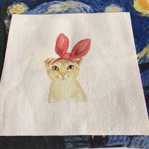 Appliqué à fixer, en toile de coton peinte, lapin et son foulard noué, bandana rose, toile de 12/12 cm