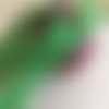 Dentelle en coton  du puy en velay, 1.2 cm de large, de couleur vert mousse, neuve, vendue au mètre
