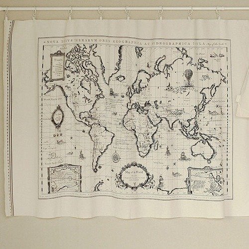 Tissu en lin, carte du monde, fond écru, dessins en noir, neuf, 145 cm de large /75 de haut