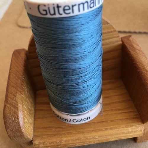 Fil à quilter gütermann, patchwork, 100 % coton mercerisé, 200 mètres, coloris gris bleu n°: 6716