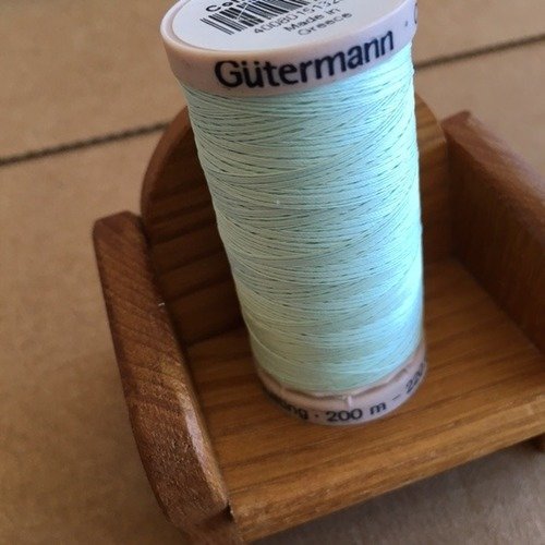 Fil à quilter machine et main gütermann, patchwork, 100 % coton mercerisé, 200 mètres, coloris vert menthe à l'eau n°: 7918
