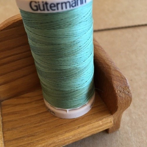 Fil à quilter gütermann, patchwork, 100 % coton mercerisé, 200 mètres, coloris vert loden n°: 9426
