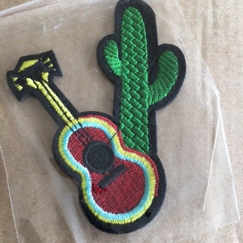 Appliqué, embellissement, à repasser au fer, ici un cactus mexicain à la guitare, de 8 cm/6 cm, neuf, à l'unité