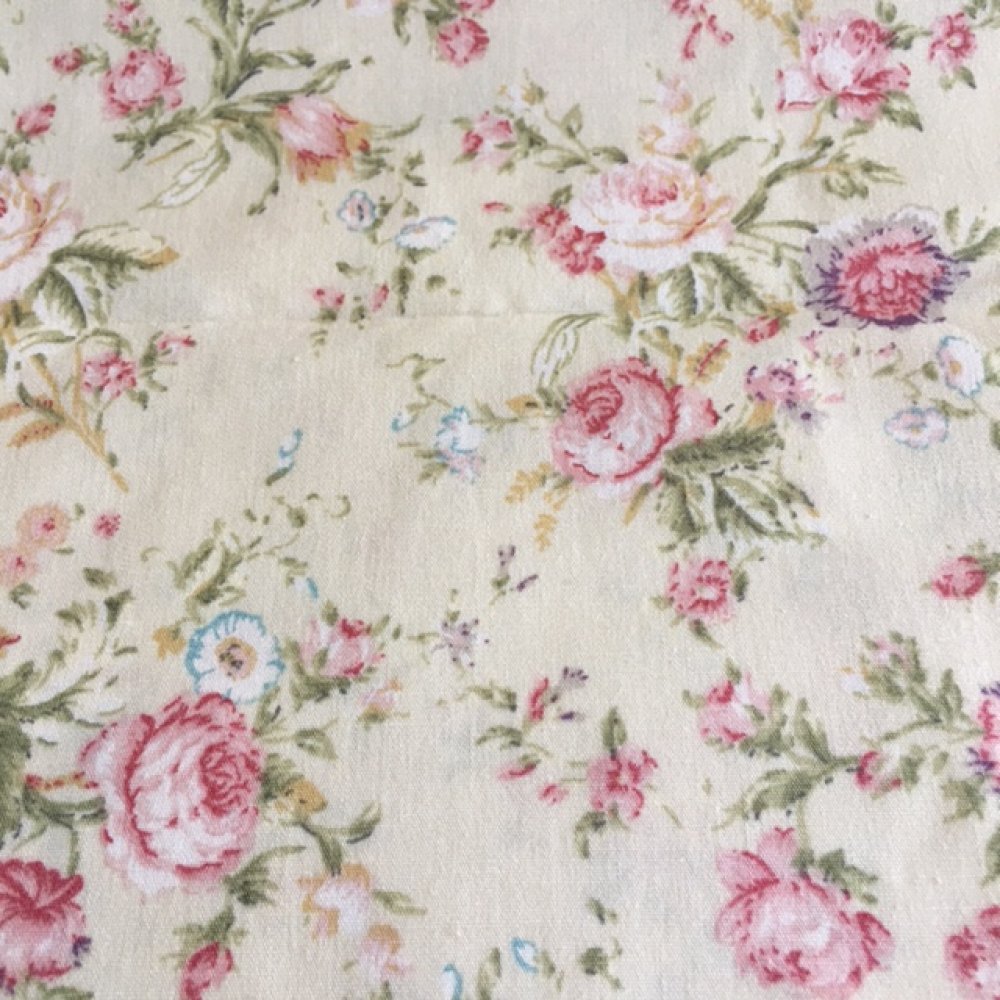Tissu anglais, en 100 coton, pour couture, patchwork, shabby, roses