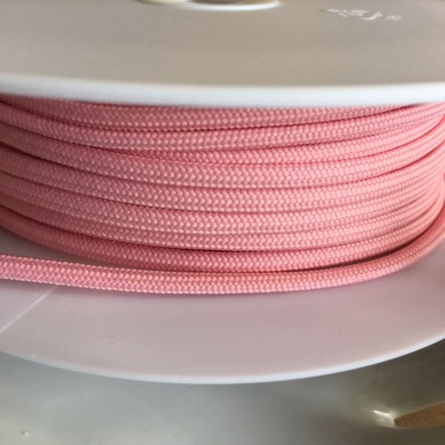 Cordon, lacet en polyester, 3 mm de diamètre, de couleur rose clair, made in france, vente au mètre