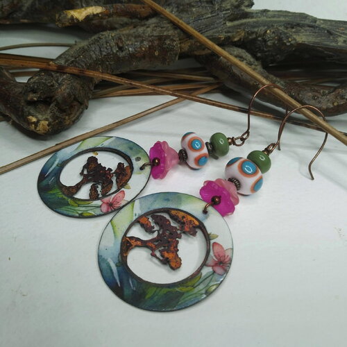 Boucles d'oreilles bohèmes hippies cuivre émaillé fleuri, perles fleurs au chalumeau, rose/bleu/kaki, arbre de vie, vinyle, cadeau femme