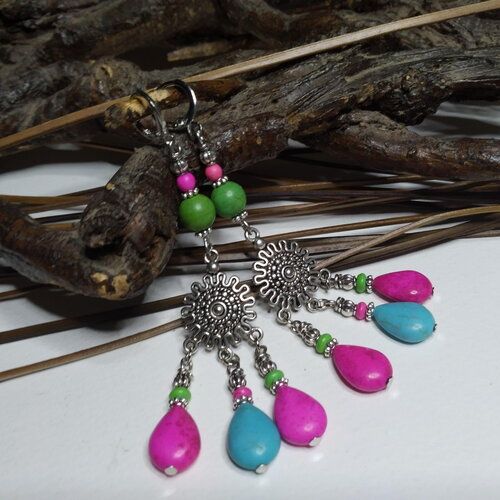 Boucles d'oreille chandelier bleu et rose, gypsy, perles gouttes en howlite, hippies, bohèmes, printemps/été, cadeau femme