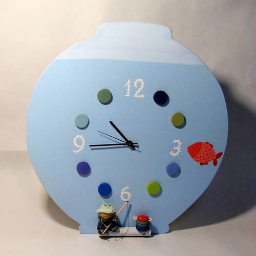 Pendule horloge en bois "l'aquarium de mr otto" 