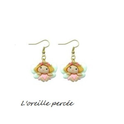 Boucle d'oreille petit ange