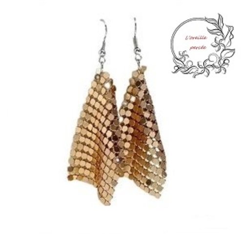 Boucle d'oreille " disco" maille dorée